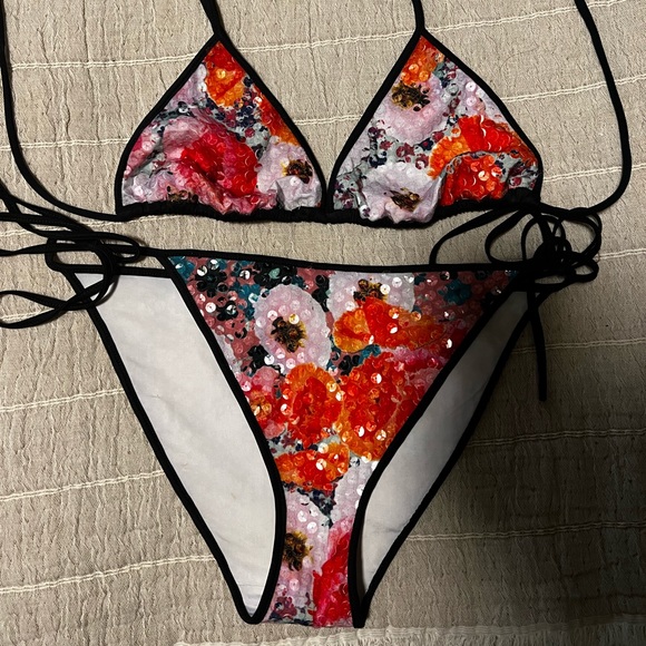 Clover Canyon Bikini Set - Picture 3 of 4